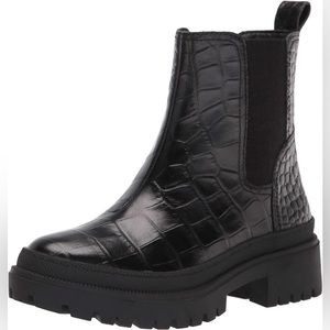 Lucky Brand Women’s Emali Ankle boots in Black Croco